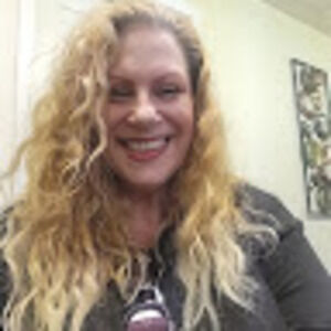 Meet your Posher, Stacey